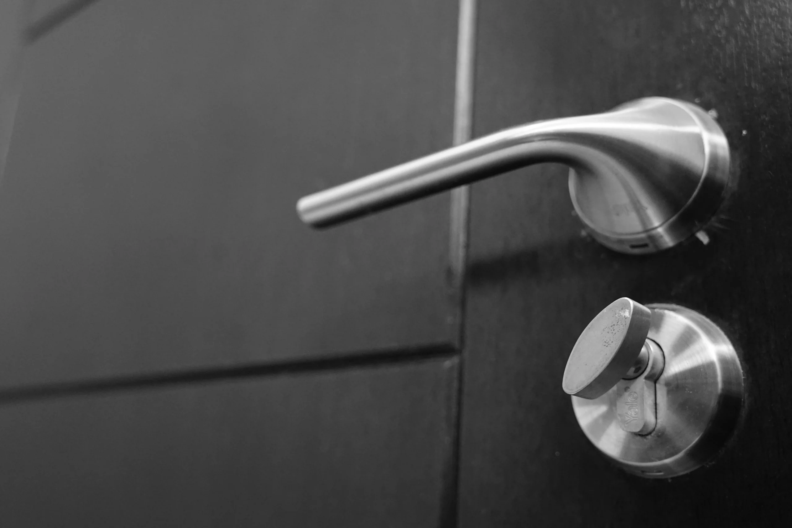 split door handle