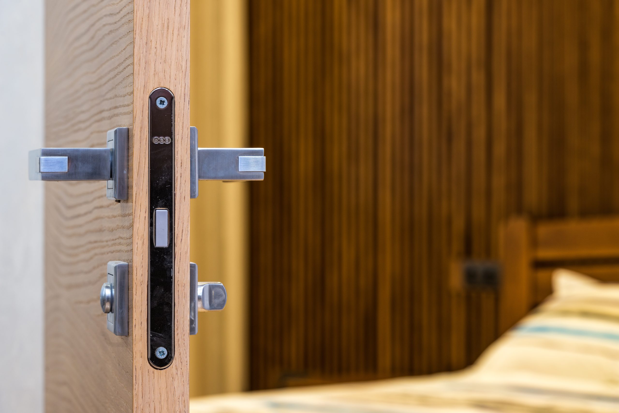 door lockbody